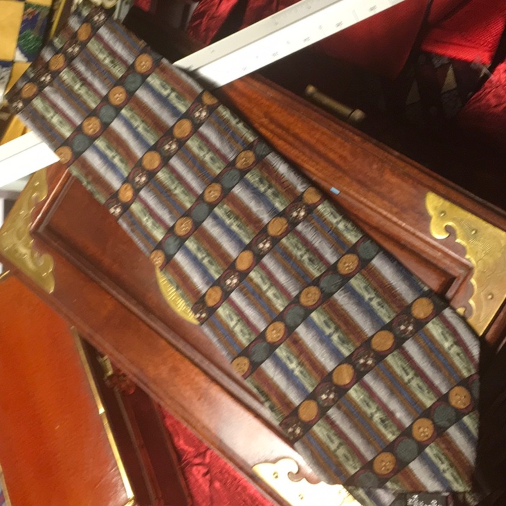 Bill Blass tie